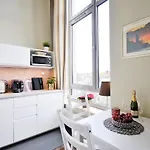 Appartamento 408 W Pieciogwiazdkowym Royal Tulip Plaza 200 M Dobruk